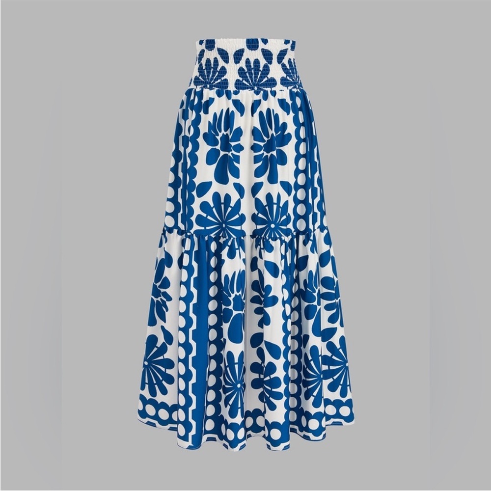 Commense Blue and White Floral Two-Piece Skirt Set - Picture 4 of 5